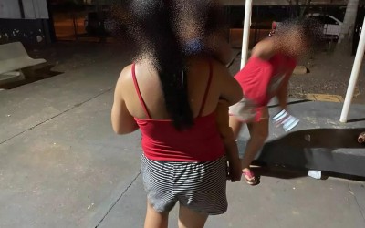 Veja o vídeo: Pai persegue e detém ladrão que furtou carro com filhos dentro no bairro Vila Alegre 