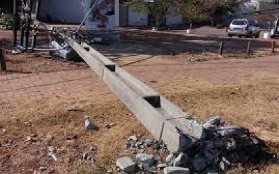 Colisões com Postes Deixam Quase Mil Pessoas Sem Energia em Três Lagoas em 2024