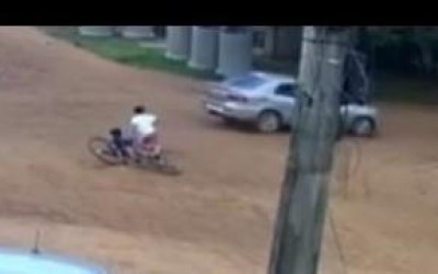 Mãe clama por justiça: Filho e neto são atropelados e motorista vai embora sem prestar socorro em Três Lagoas