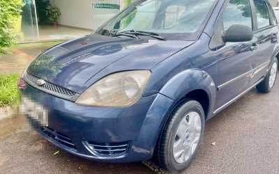 Vendo Ford Fiesta 2003 por R$ 15 mil em Três Lagoas