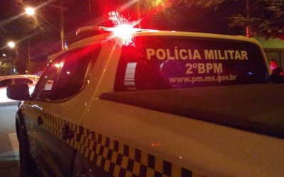 Por um celular: homem é caçado de moto pelas ruas e leva quatro tiros na Vila Haro, em Três Lagoas