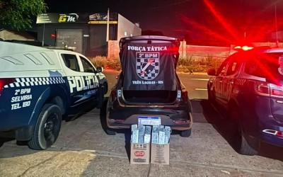 Dois carros foram abordados na região do “Orestinho”; presos disseram à polícia que droga saiu de Campo Grande e que receberiam dinheiro pelo transporte