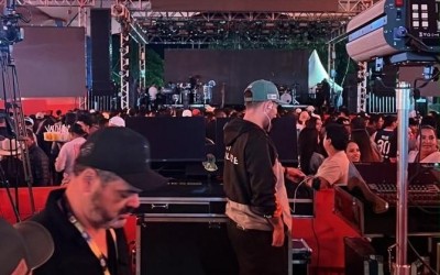 NEM PROBLEMA NA ENERGIA APAGOU O SHOW: Jeito Moleque supera imprevisto e agrada público no Folclore de Três Lagoas