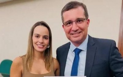 Mesmo morando em Três Lagoas, mulher do prefeito Cassiano Maia mantém cargo no Senado com folha bruta de quase R$ 13 mil mensal