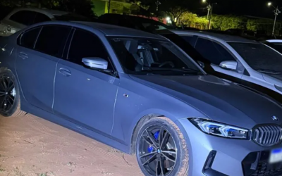 “Conhecemos o alto escalão da PM”: Suposta “carteirada” não cola e pai e filho vão parar na delegacia após “racha” com BMW em Três Lagoas