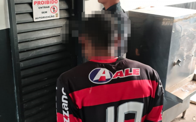 “A casa não caiu, flutuou”: Flamenguista teria dado nome falso à PM, mas não enganou equipe do sargento J. Corrêa em Três Lagoas