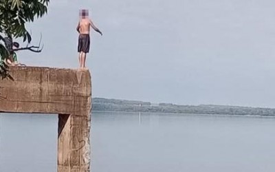 Perigo no Rio Paraná: mesmo após morte de criança, menores continuam pulando de laje na região da Cascalheira em Três Lagoas
