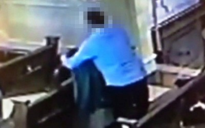 Mulher tem bolsa furtada dentro de igreja de Três Lagoas 