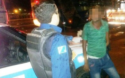Policial evita assalto em ônibus interestadual que chegava a Três Lagoas 