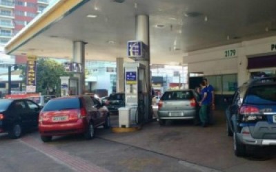 Preço da gasolina sobe quase 3 centavos em MS; interior puxa valor médio