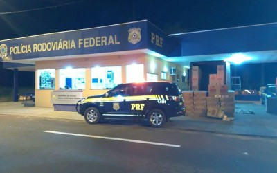 Carregamento de cigarros contrabandeados é interceptado pela PRF de Três Lagoas 