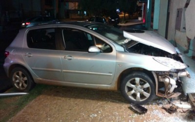 Motorista supostamente embriagado invade agência bancária de Três Lagoas 