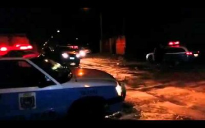 Jovem é agredida e roubada por sete adolescentes na saída de bar