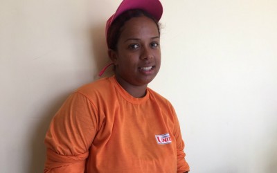 Mulher que teria sido flagrada por câmeras ao furtar sacola dá sua versão ao TL Notícias