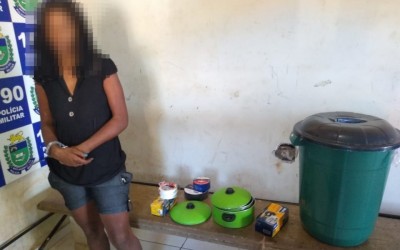 Mulher é presa pela PM após participar de furto de residência no bairro Lapa