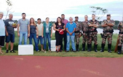 Ovos de jacaré encontrados na lagoa são levados para Ilha Solteira-SP 