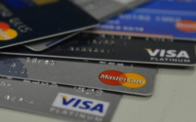 Comércio é autorizado a cobrar preço diferente de acordo com o meio de pagamento