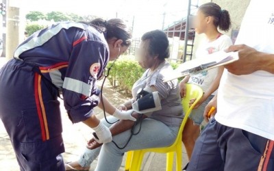 Idosa nega atendimento do SAMU depois de cair de bicicleta
