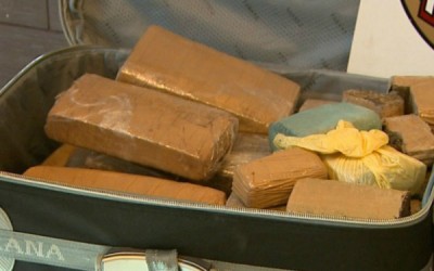 Nota diz que funcionário da Passaredo notou a presença de drogas em malas despachadas no aeroporto