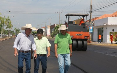 Obra de recapeamento da Av. Olinto Mancini recomeça
