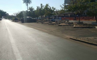 Av. Eloy Chaves tem um único cruzamento reasfaltado com espessura diferenciada