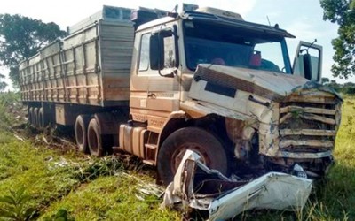 Dois adultos e uma criança morrem em acidente na BR-158