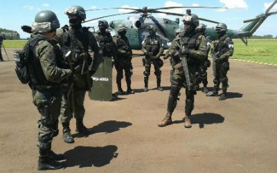 Com simulação de interceptação, começa patrulhamento aéreo das fronteiras