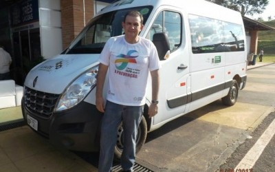 Deputado Eduardo Rocha garante veículo para Saúde e anuncia mais 5 ambulâncias