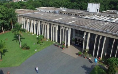 Assembléia do Estado demite e renomeia servidores