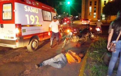 Entregador de lanches fica ferido em acidente na passagem de nível da João Dantas 