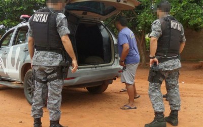 Desemprego causa briga e lesões corporais em padrasto e enteada 