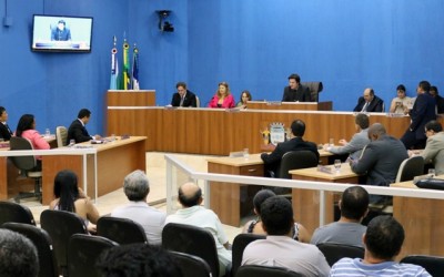 Câmara prestará homenagem a policiais e bombeiros anualmente