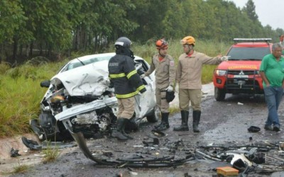 Dois morrem em acidente na BR-262 quando voltavam de evento na Capital