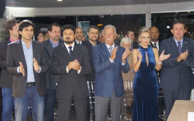 Glaucia Jaruche toma posse como presidente da Associação Comercial e Industrial