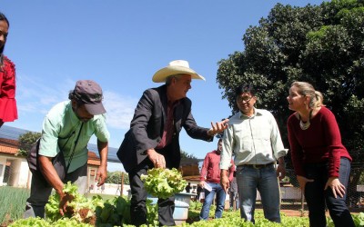 Assistência Social entrega horta “Cultivando Saberes” do Centro POP