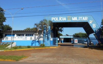 Ao fugir de blitz, homem é detido com revólver e munições em Três Lagoas