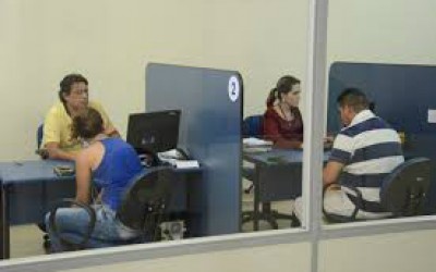 Vagas em Três Lagoas inclui trabalho para eletricista, pedreiro e gerente de comunicação social