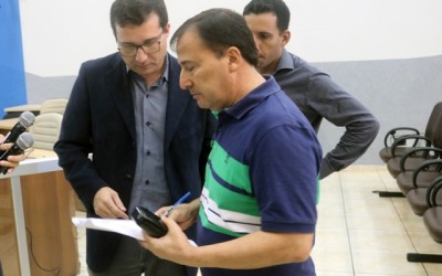 Prefeitura entrega contas dos primeiros quatro meses de 2017 à Câmara