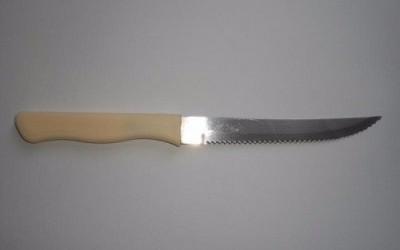 Durante trajeto para trocar dinheiro e receber garota de programa é esfaqueada 