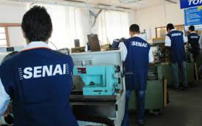 Veja cursos técnicos oferecidos pelo Senai e Senac