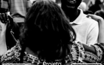 'De mãos dadas', aprendizes falam sobre reciclagem e arrecadam alimentos para o Haiti