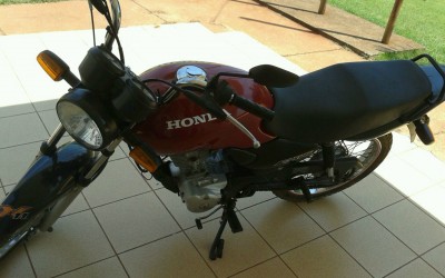 Moto furtada é encontrada abandonada no pátio da UFMS