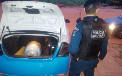 Gás e ventilador são abandonados em residência após furto ocorrido na madrugada 