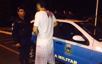 Operário usa “tática” e entrega carteira vazia para bandidos; dinheiro não foi levado 