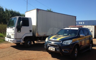 PRF apreende em Três Lagoas caminhão clonado que iria para Sinop/MT