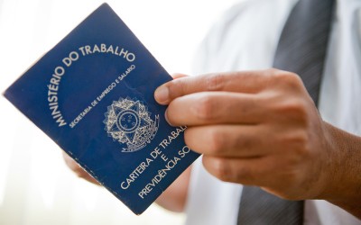 Casa do Trabalhador divulga painel de vagas para esta quinta-feira (29)