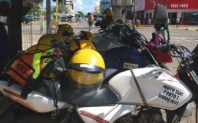 Diretoria de Trânsito alerta sobre recadastramento de mototaxistas