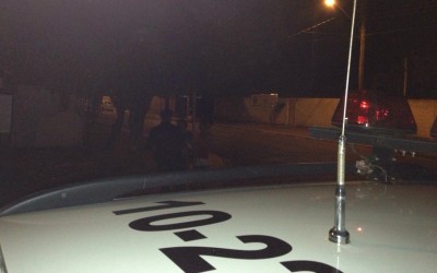 Garota de 13 anos é agredida com tapa em assalto; bandido fugiu em moto 