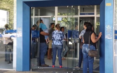 Clientes estão insatisfeitos com mudança no atendimento da Caixa 