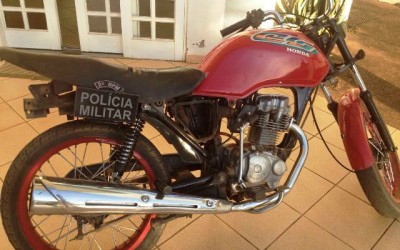 Moto furtada na frente de supermercado é localizada no Distrito Industrial 